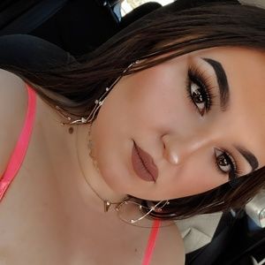 Meet your Posher, Ciara